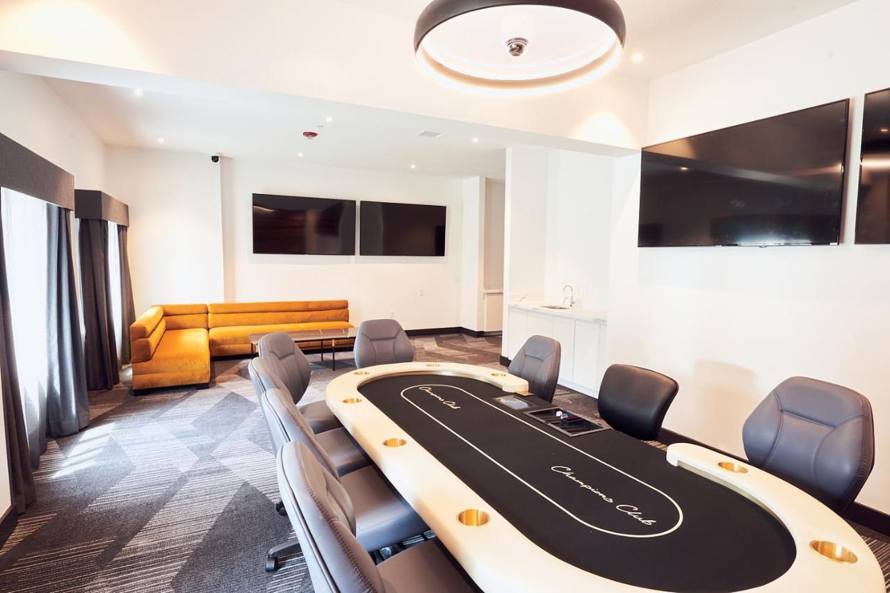 Champions Club And Hotel, Houston Westchase Kültér fotó