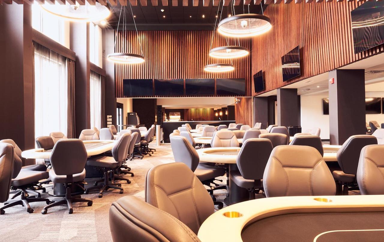 Champions Club And Hotel, Houston Westchase Kültér fotó