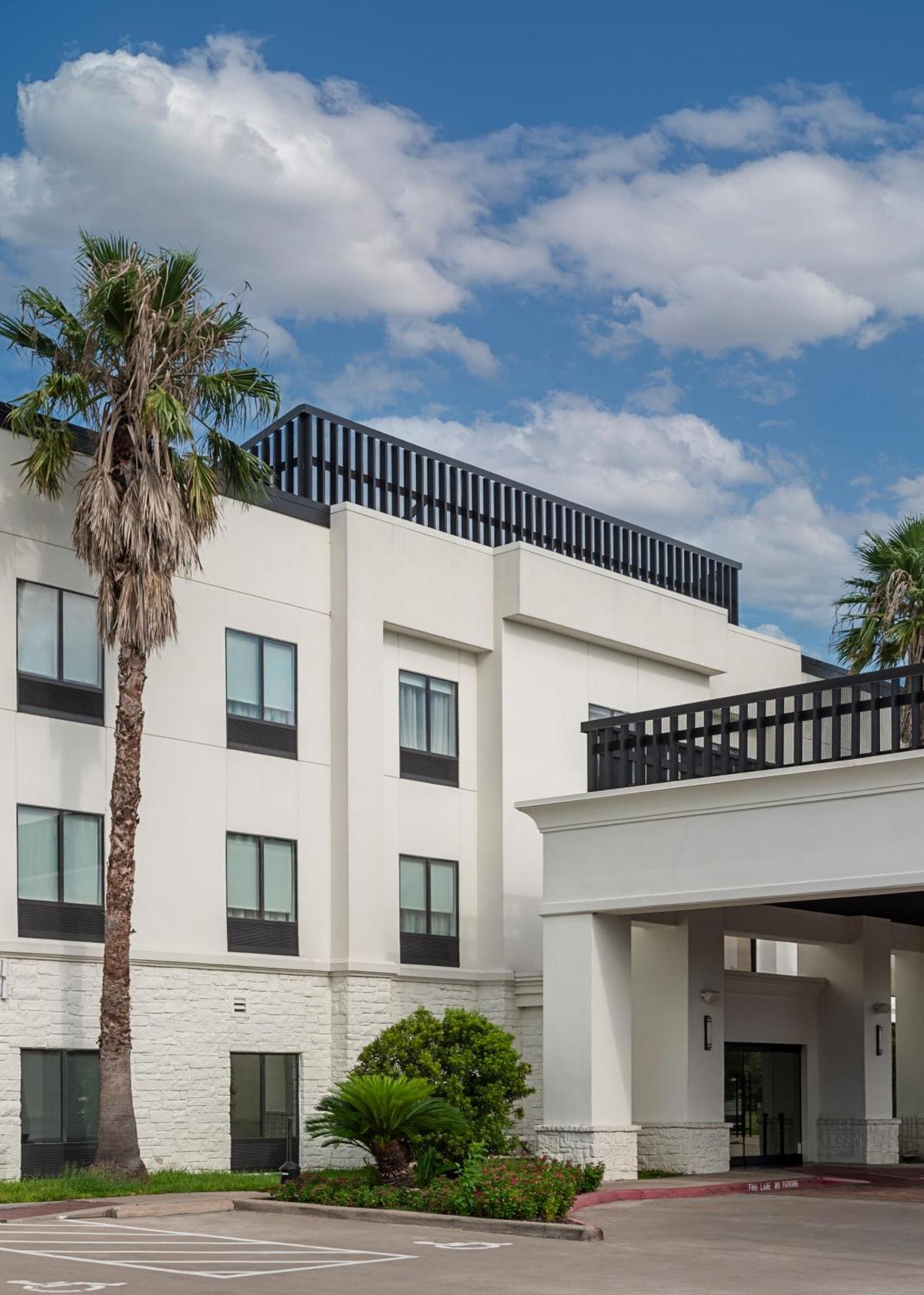 Champions Club And Hotel, Houston Westchase Kültér fotó